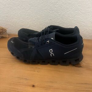 Mens Navy On Cloud